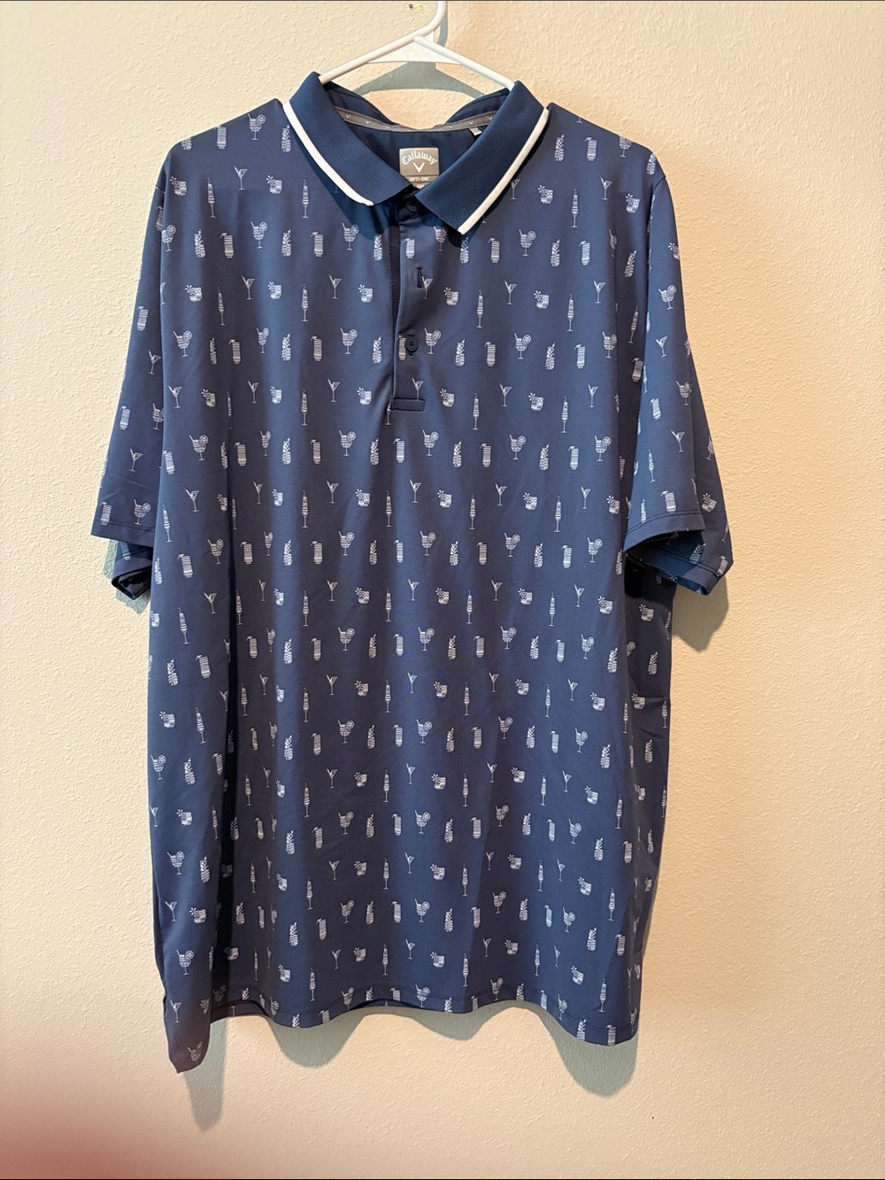 Callaway Navy Polo with White-Trim Collar and Light Motif